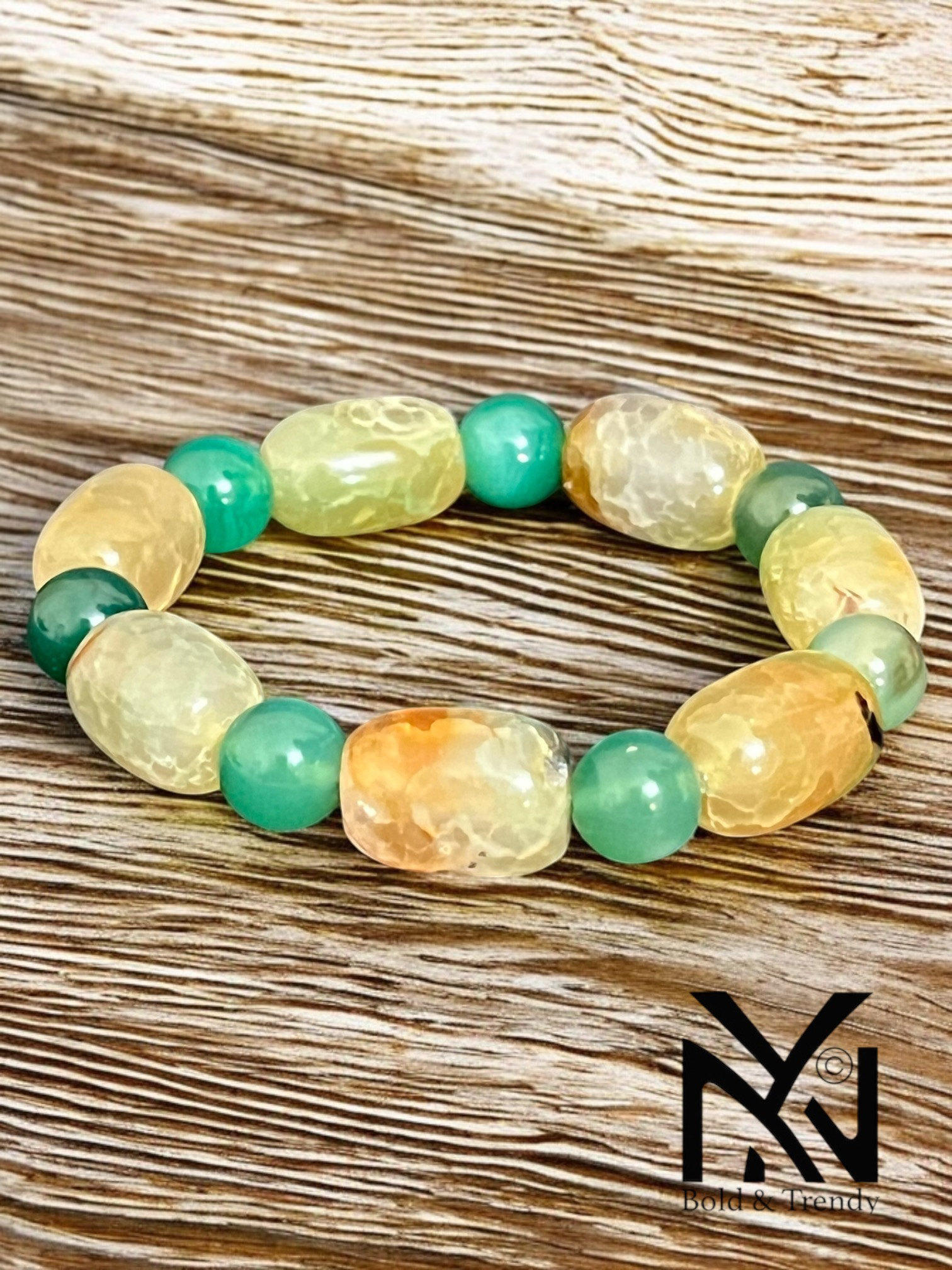 Fleur Brésilienne bracelet featuring exquisite Brazilian agate stones