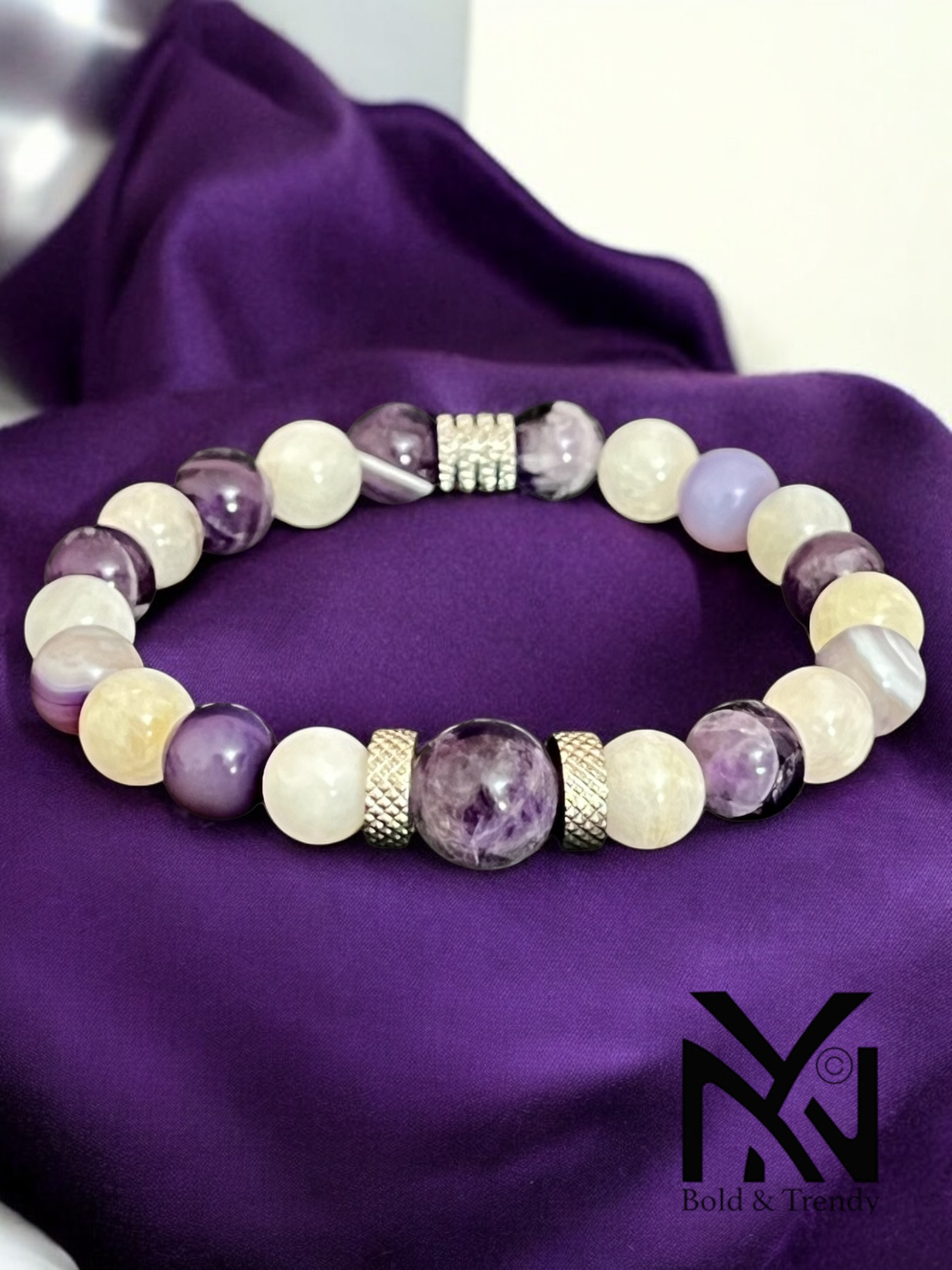 Lueur de Lavande - Elegant Amethyst and Moonstone Bracelet for Tranquility